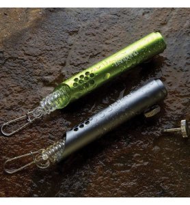 Fishpond Swivel Retractor