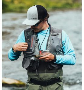 Simms Freestone Vest Pewter